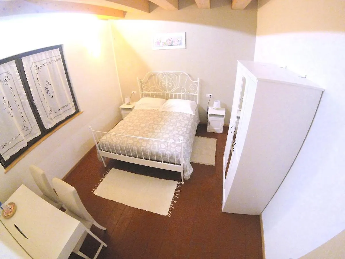 Agriturismo Il Centro Lurago Marinone 0*,  Italien